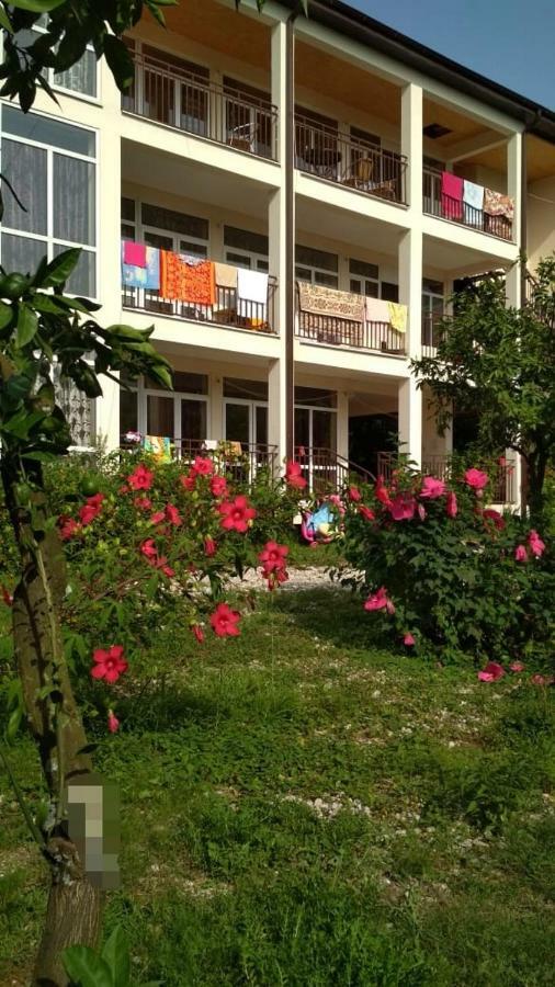 Aparthotel Na Abovyana 7 New Athos Exterior photo